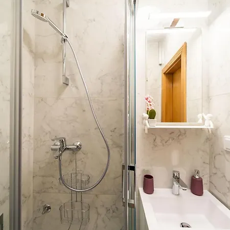 Apartman House Sveti Jakov 1